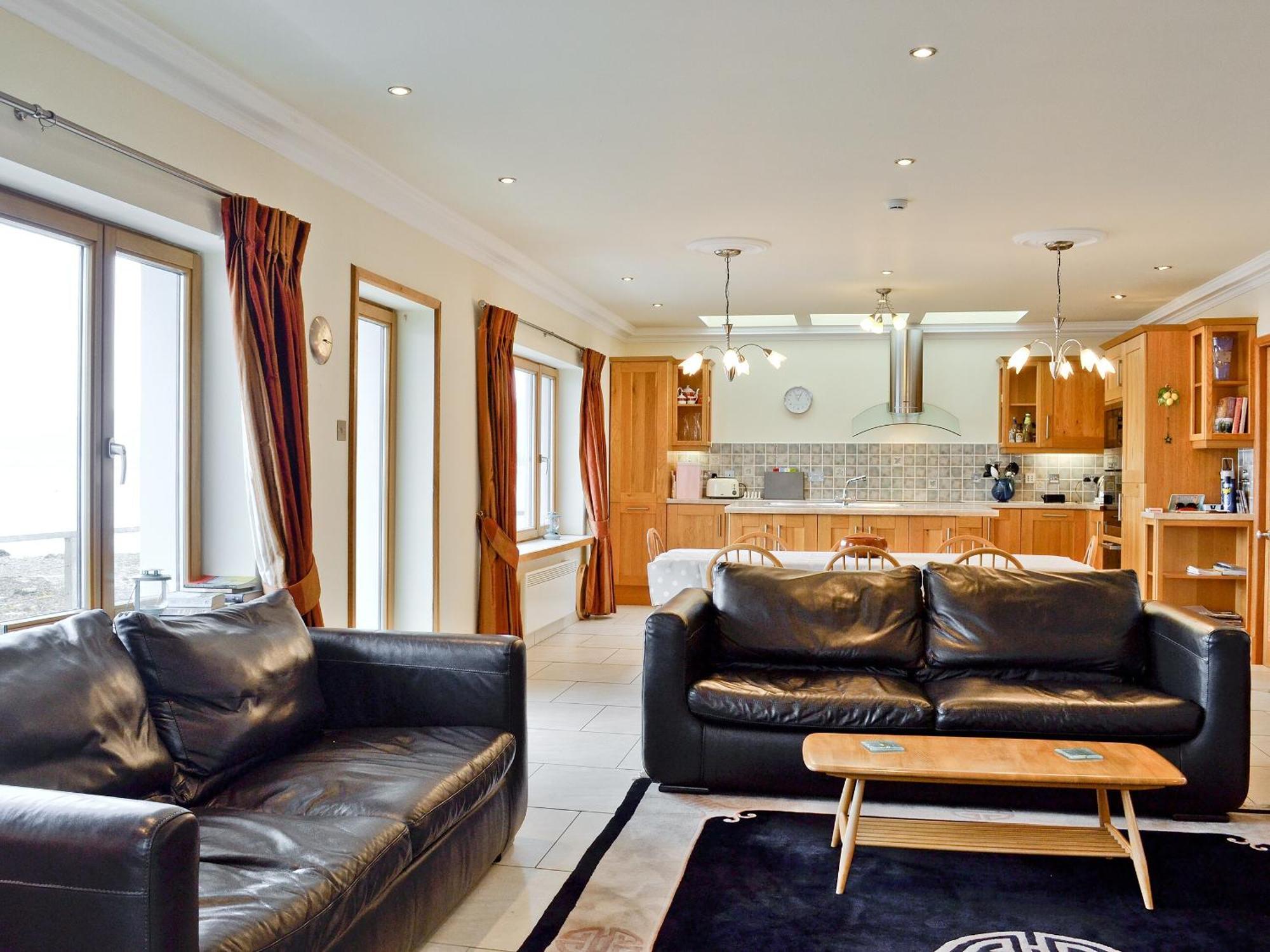 Waterside Villa Tighnabruaich Buitenkant foto